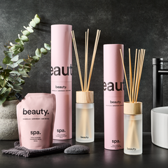 salt&pepper Spa Diffuser and Amelia Vase