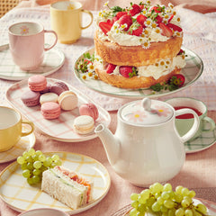 salt&pepper Tessa teapot, cake stand, dinner plate, mugs and platter