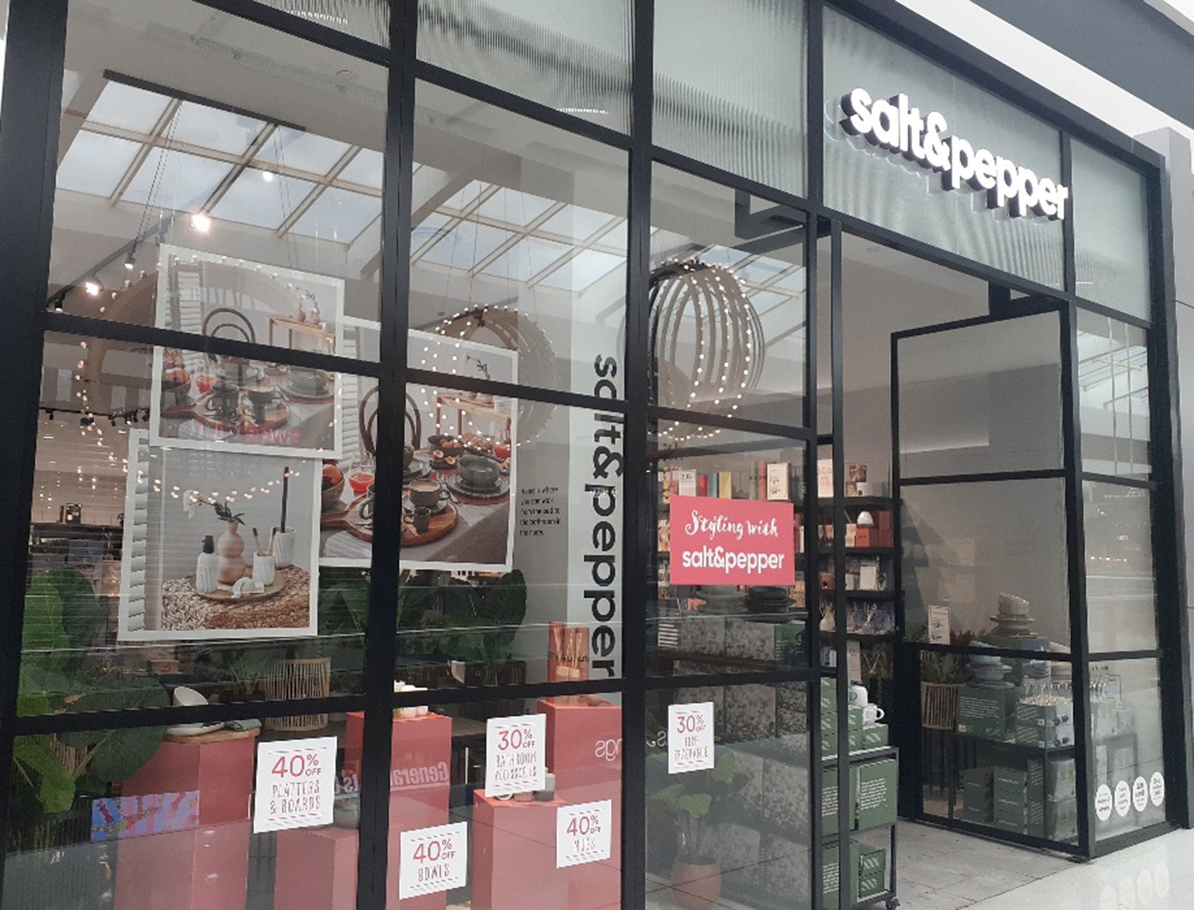 salt&pepper Southland