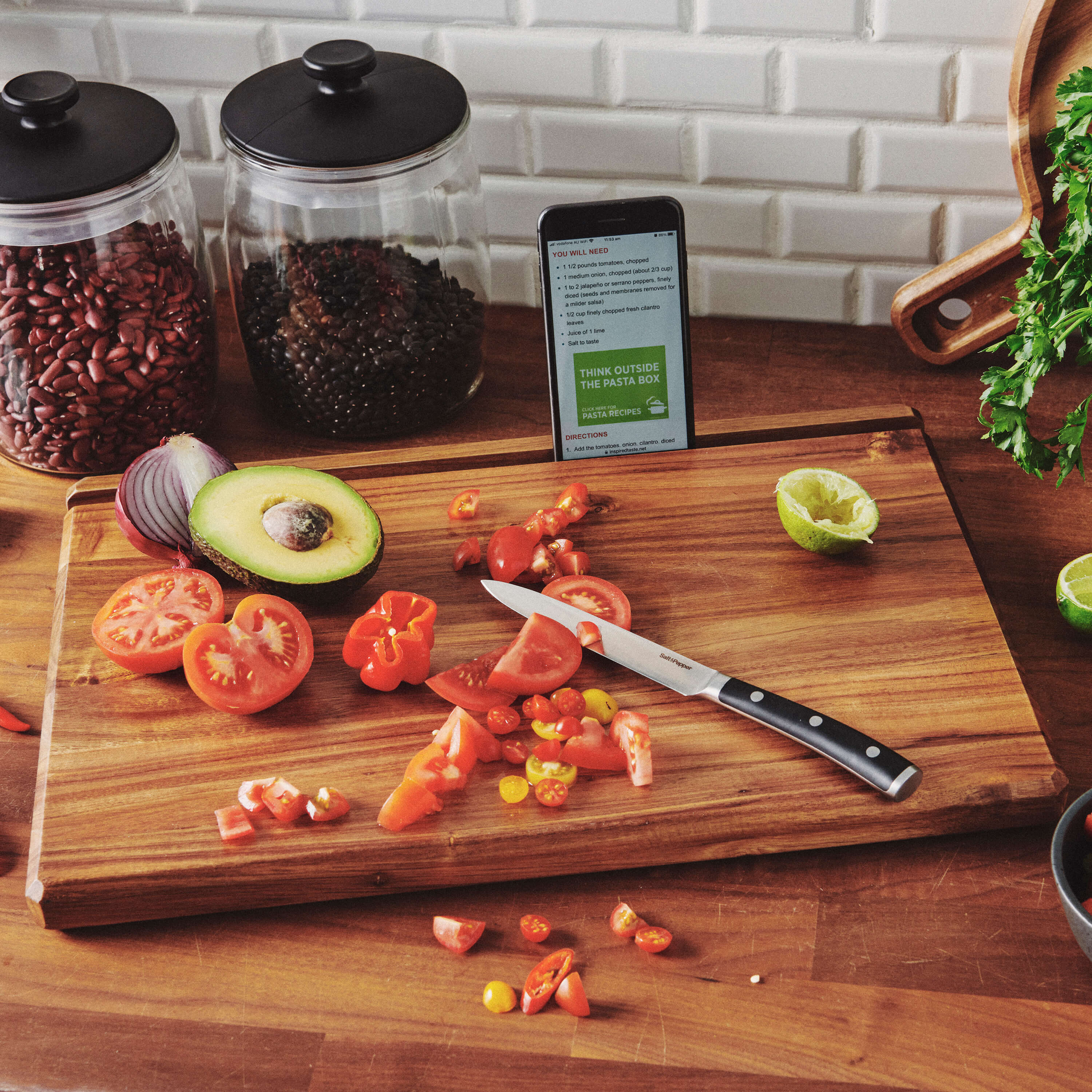 Knives & Chopping Boards – salt&pepper